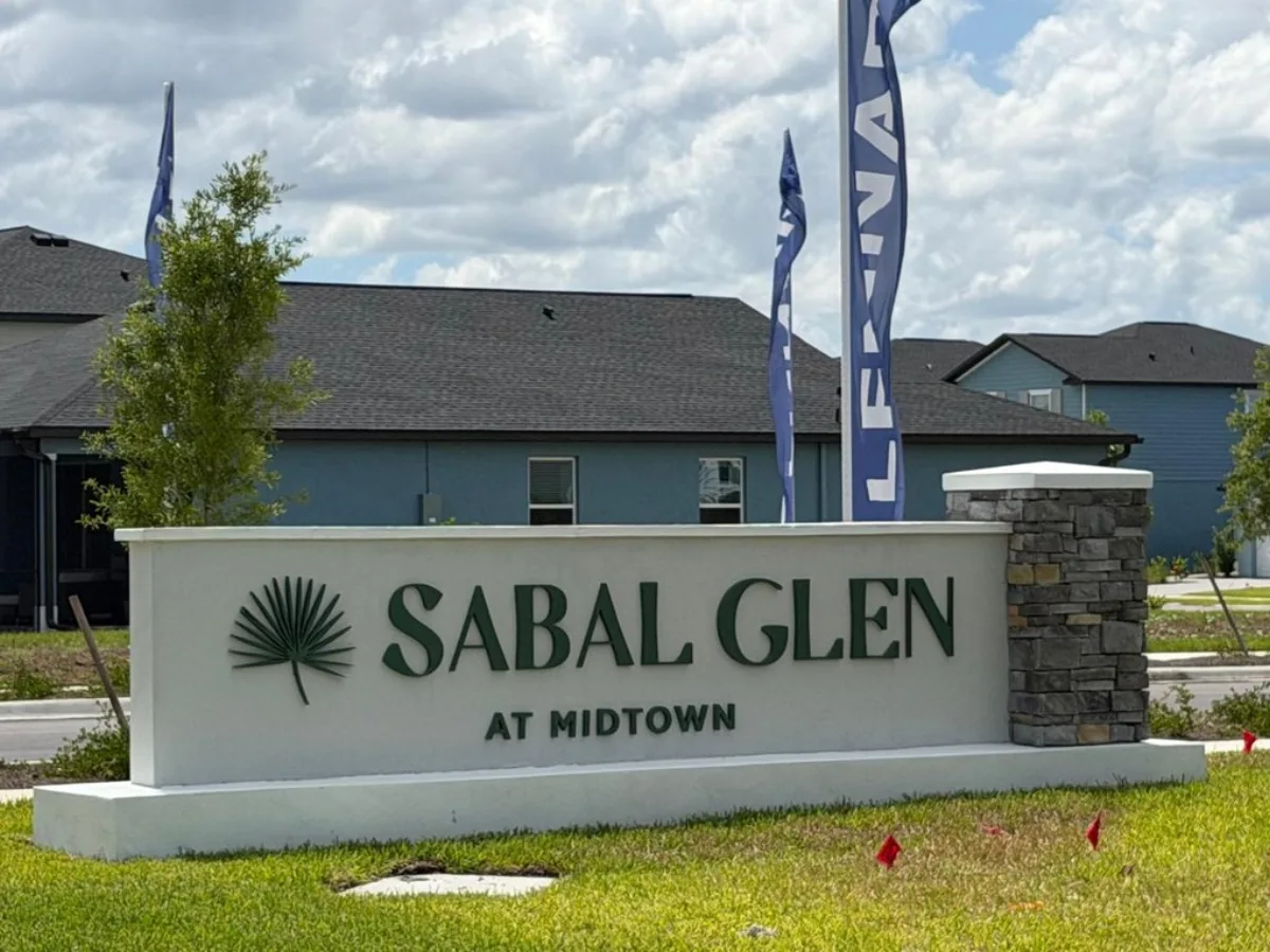 sabal glen monument sign at Babcock Ranch®
